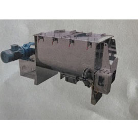 卧式饲料搅拌机